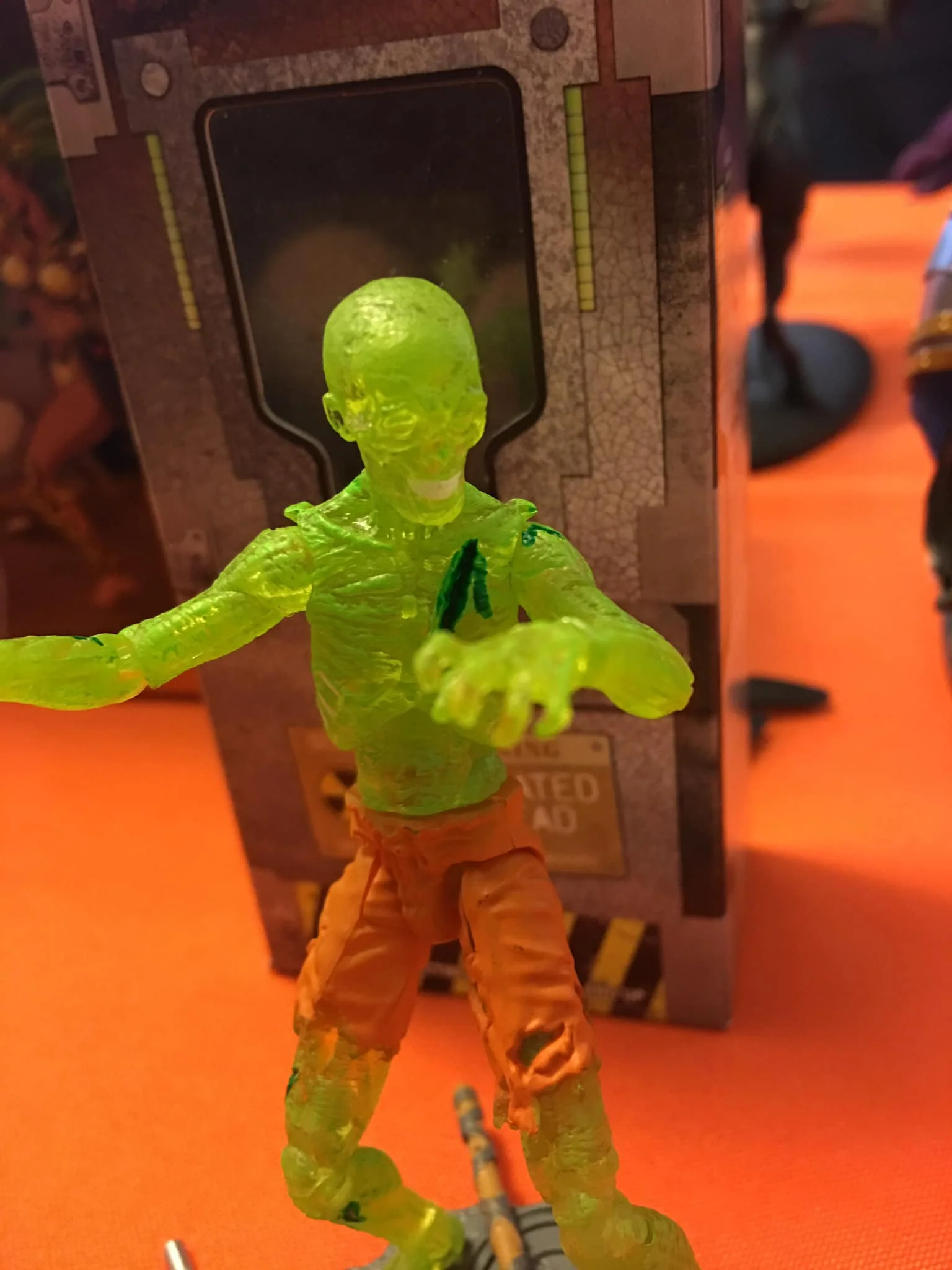 Vitruvian H.A.C.K.S. Action Figure: Irradiated Zombie - Series Z - Image 3