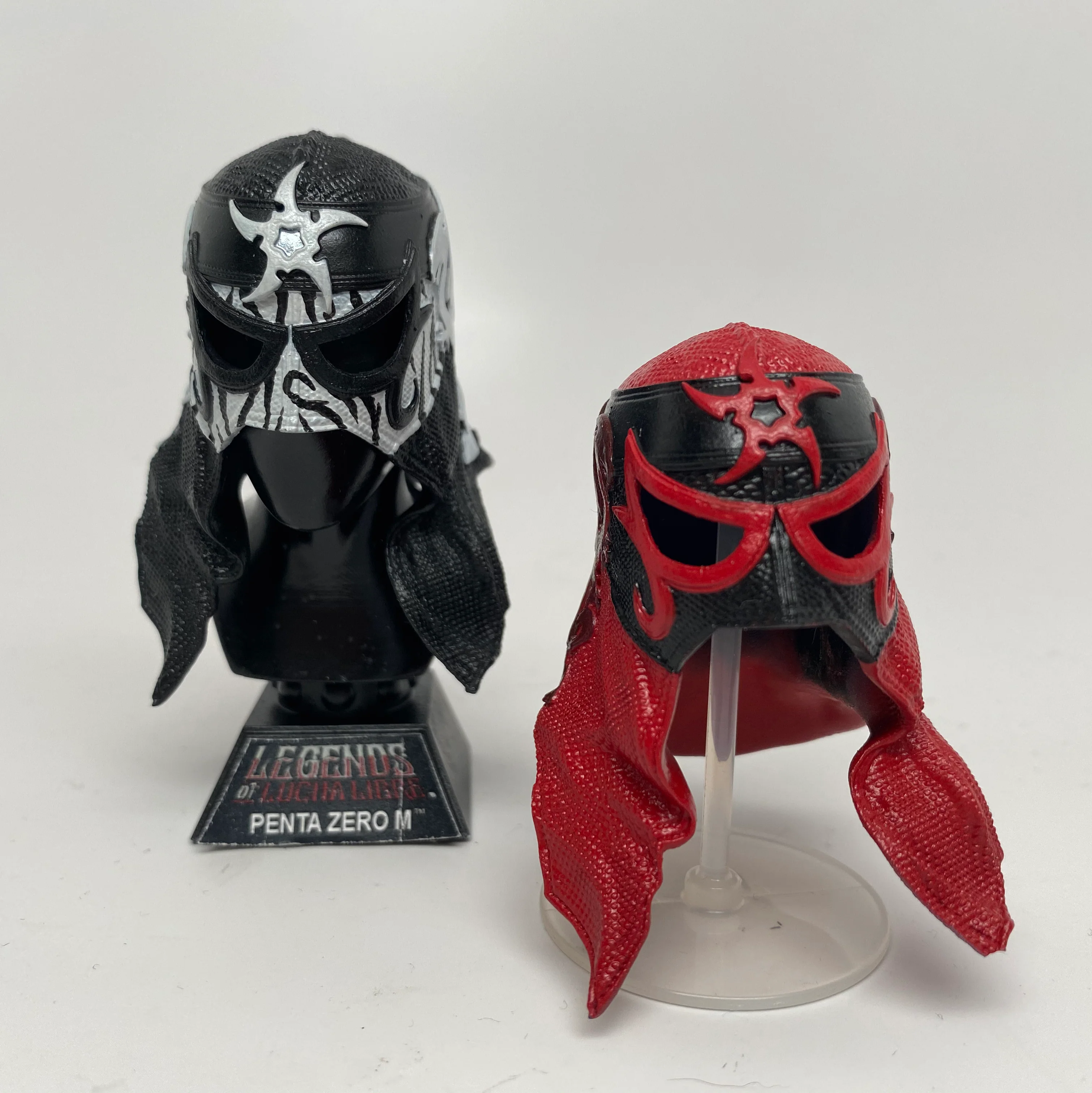 Legends of Lucha Libre: Mystery Mascaras Wave 1 - Image 3